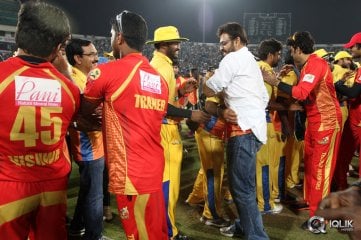 Telugu Warriors vs Chennai Rhinos Final Match Photos